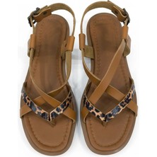 Efw %100 Hakiki Deri Leopar Detaylı Parmak Arası Kadın Sandalet