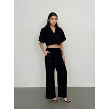 Aksesuar Detaylı Şık Siyah Takım