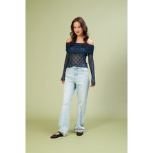 Nisan Triko Madonna Yaka Dantel Bluz