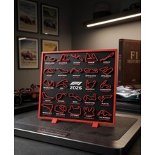 Moto Print F1 2026 Yarış Takvimi - 3D Baskı Dekoratif Pist Panosu - Formula 1 Masa Üstü Standı