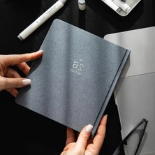 Esranın Dünyası 2026 Dikey Haftalık Ajanda - Premium Keten Kapaklı, Füme