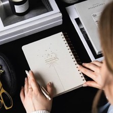 Esranın Dünyası Keten Kapaklı Süresiz A5 Planlayıcı Ajanda - Krem