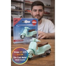 Toyfest Siku Vespa 125 Gts Mint Yeşili Metal Model Scooter Motorsiklet Minyatür Mini Nadir Koleksiyon 5.6 cm