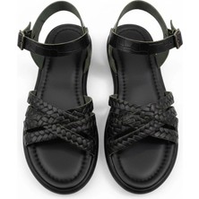 Efw %100 Hakiki Deri Siyah Önü Örgü Sandalet