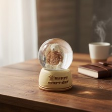 Uravas Store Pilli Işıklı Müzikli Kar Küresi–sevimli Ayıcık Figürlü Eğlenceli Masaüstü Biblo, LED Aydınlatmalı D