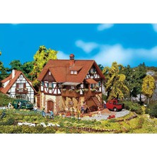 Faller 130266 1/87 Ölçek, Yarı Ahşap Ev, Plastik Model Kiti