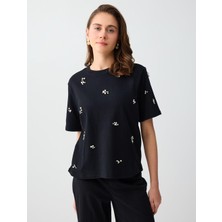 Jimmy Key Siyah %100 Pamuk Bisiklet Yaka Kısa Kollu Incili Örme Tişört