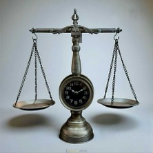Deco Vien Adalet Terazisi Masa Saati Silver (45×49 Cm)