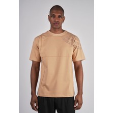 Ex-pent Erkek Dikim Detaylı Regular Kalıp Omuz Flok Baskılı Pamuklu Bej T-Shirt
