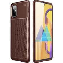 Uravas Store Galaxy M51 Kılıf Auto Focus Karbon Kapak - Kahverengi