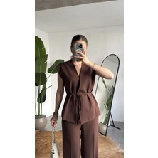 Asfa Moda Kadın Kahverengi Düğmeli Bağlamalı Yelek Pileli Palazzo Pantolon Takım Bağlama Detaylı Şık Ikili Takım