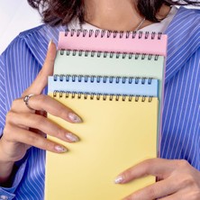 Dream Notes Üst Spiralli 4 Farklı Renk Çizgisiz A5 Defter Seti
