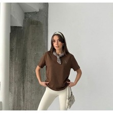 My Lunessa Fularlı Beyaz Ceylan Temalı Tshirt