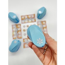 Kağıt Gemi Çiçek Desenli Orta Boy Mavi Renk Delgeç Scrapbook Şekil Kesici Punch