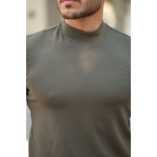 Ru Collective Erkek Yarım Balıkçı Yaka Kısa Kollu T-Shirt