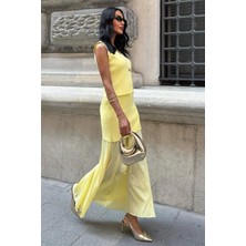 Ru Collective Yelekli ve Pilise Etekli Triko Takım 10001