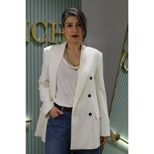 Boutich Kadın Beyaz Oversize Kruvaze Yaka Blazer Ceket