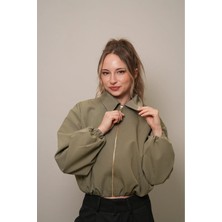 Boutich Kadın Haki Oversize Fermuarlı Bomber Ceket – Salaş Crop Model