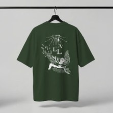 Foxart Wearing Studio Ikarus™