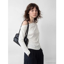 LC Waikiki Xsıde Beyaz Kayık Yaka Dökümlü Bluz