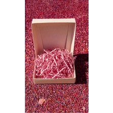 Orbak Kağıtçılık Beyaz Karton Takı Kutusu + Pembe Kırpık Kağıt – Kapaklı Kolye Bileklik Kutusu 5 Adet 9,5x9,5 x 2 cm