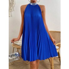 Equri Kadın Balıkçı Yaka Omuzlardan Açık Pılelı Kısa Janjan Krep Elbise