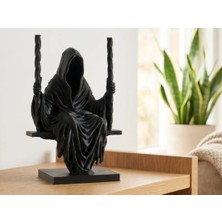 Teknokup Salıncakta Oturan Ölüm Meleği Figürü (15CM)
