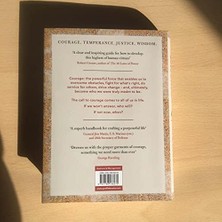 Courage Is Calling: Timeless Stoic Values From The Multimillion-Selling Author Of The Daıly Stoıc