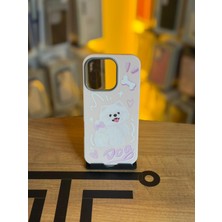 Avcı Teknoloji Market iPhone 16 Pro Uyumlu Özel Tasarım Sevimli Figürlü Deri Dokulu Telefon Kılıfı