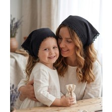 Mufin Collection Anne Kız Kombin Üçgen Muslin Bandana | Dantelli – Pamuklu Kumaş