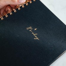 A5 Spiralli Sert Kapak Düz Çizgisiz Tarihsiz Not Defteri Siyah