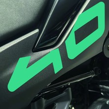 Kaplama Merkezi Cfmoto 450SR Arka Kuyruk Altı 40 Yazısı Sağ Sol Orjinal Renk Sticker Etiket Tasarım Modeli