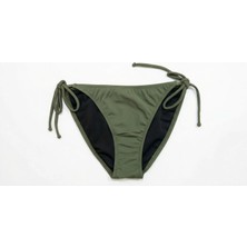 Zi Haki Kenarları Ince Ip Bağlama Detaylı Bikini Altı