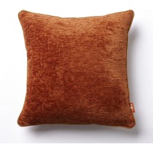 The Kun Yumuşak Tuşeli Kendinden Dokulu Biyeli Düz Zemin Kırlent Kılıfı-Kahverengi