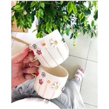 TeknoKapsül El Yapımı Çiçekleri Kabartmalı Kupa 24 Ayar Altın Dekorlu 300 ml Mug Spring Flower