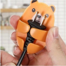 TeknoKapsül May's Nest May’s Nest Sevimli Hayvan Figürlü Fiş Tutucu Askı – 4’lü Yapışkanlı Duvar Askısı Seti (Delmeden Montaj, Renkli ve Dayanıklı)