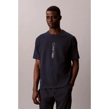 Calvin Klein Erkek Regular Fit Yuvarlak Yakalı Logo Detaylı Kısa Kollu Lacivert T-Shirt LVGMS6K101-0PP