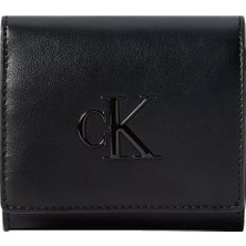 Calvin Klein Kadın Ck Logolu Çoklu Kart Bölmeli Siyah Cüzdan LV04F1156G-UB1