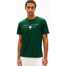 Tommy Hilfiger Erkek Normal Kesim Baskılı Pamuklu Yuvarlak Yakalı Kısa Kollu Yeşil T-Shirt MW0MW42365-MBN