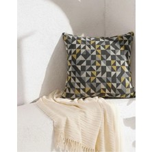 Mefaks Tekstil Geometrik Desenli Dekoratif Kırlent Kılıfı 45X45