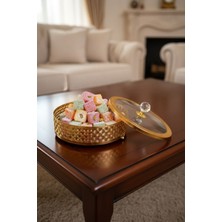 Bereketli Store Aynalı Gold Cam Kapaklı Elmas Kulplu Örgü Detaylı Dekoratif Ayaklı Sunumluk