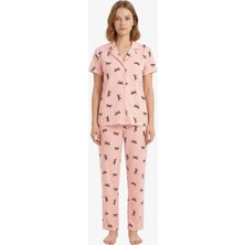 Cottonhill Pudra Çizgi Desenli Yumuşak Dokulu Gömlek Yaka Kadın Pijama Takımı