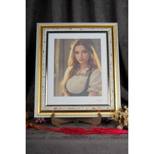 20X25 Şık ve Modern Beyaz ve Altın Yaldızlı, Her Eve Uyumlu Fotoğraf Çerçevesi (Fotoğraf Bizden).