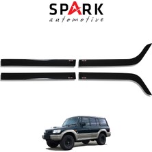 Spark Oto Aksesuar Hyundai Galloper 1997-2003 Yıl Aralığı Yan Cam Rüzgarlık 4 Prç.