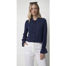 Fumel Kadın Lacivert Büzgülü Kol Dantenli Yaka Detaylı Dokuma Gömlek