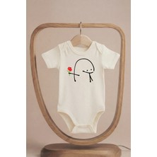 Pamuk Saray Organik %100 Pamuklu Sevimli Utangaç Bebek Baskılı Kısa Kollu Çıtçıtlı Bebek Body Badi Zıbın