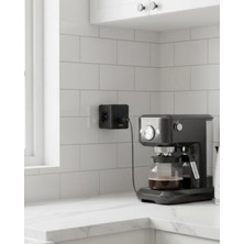 Uravas Store Akım Voltaj Korumalı Küp Priz 3 USB Destekli