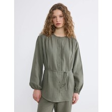 LC Waikiki Lcw Modest Hakim Yaka Beli Kuşaklı Kadın Gömlek Tunik