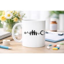 Senka Aile ve Kalp Ritmi Tasarımlı Porselen Kupa Model 171 – Stetoskop Temalı Sağlık Çalışanı Kahve Kupas