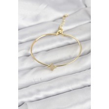 Buğz Gold Renk Pirinç Köşeli Yonca Model Kadın Bileklik